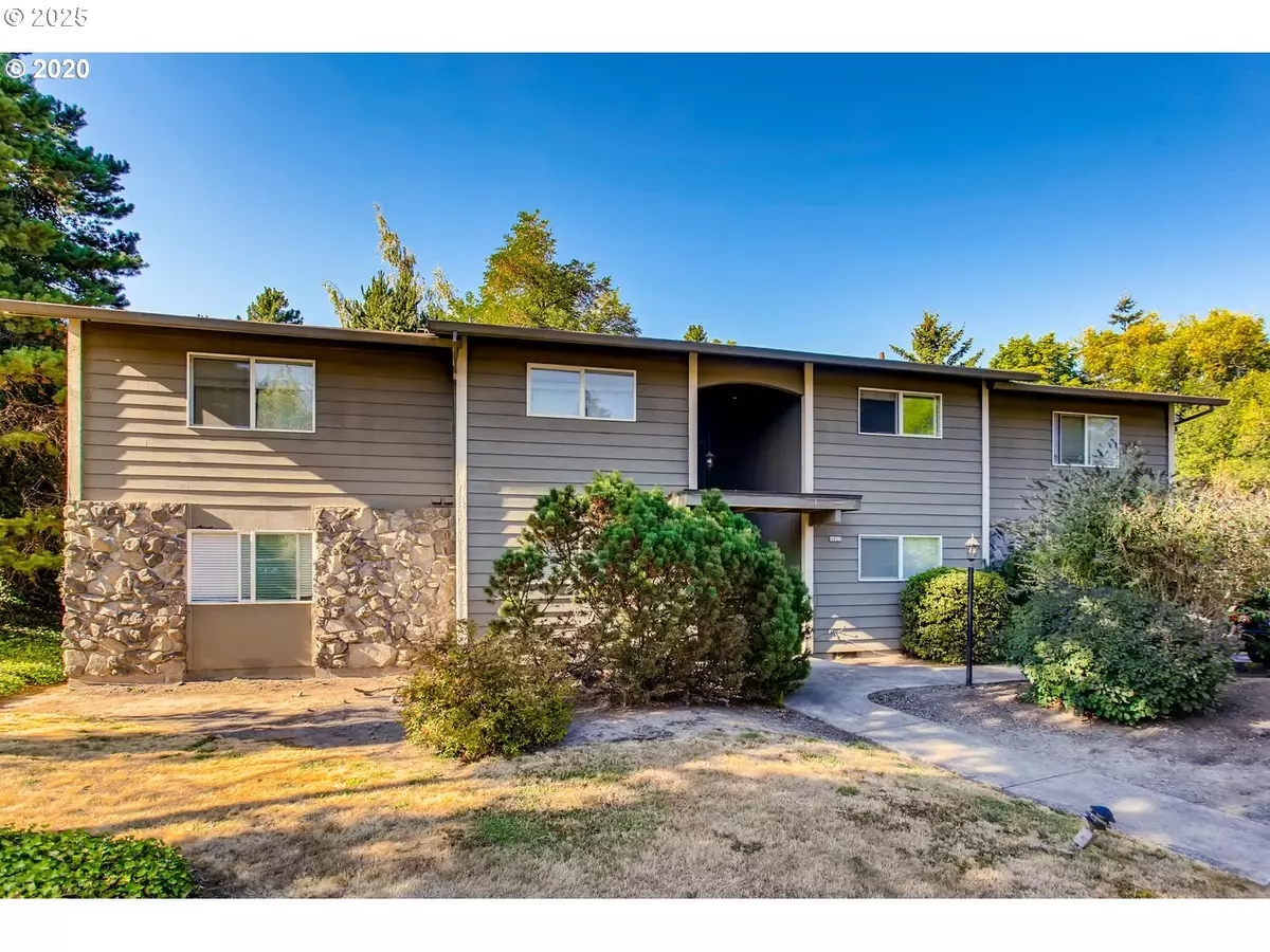 Portland, OR 97225,6817 SW TERRI CT #65