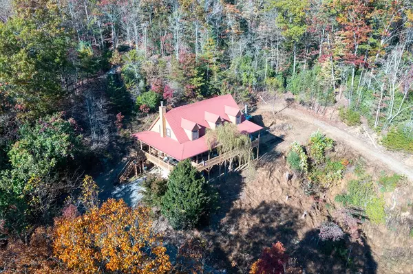 Hayesville, NC 28904,220 Lazy Canyon Lane