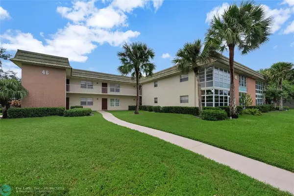 46 Vista Gardens Trl  #104, Vero Beach, FL 32962