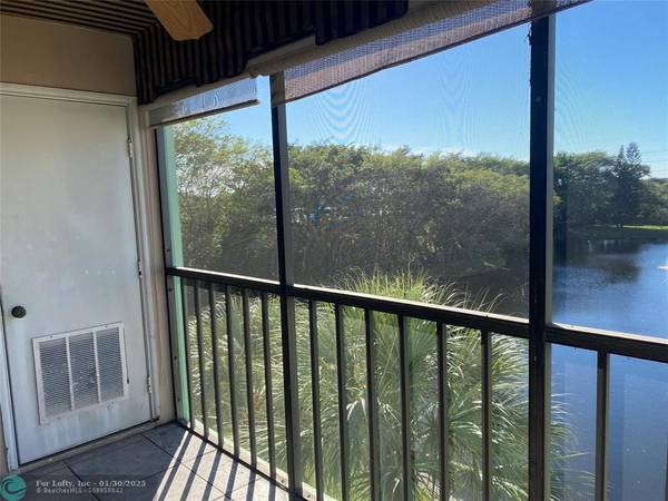 Delray Beach, FL 33484,5884 Morningstar Cir  #406