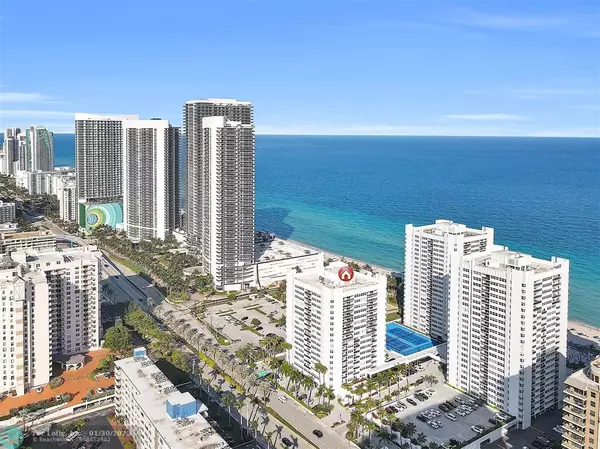 Hallandale Beach, FL 33009,1880 S Ocean Dr  #402