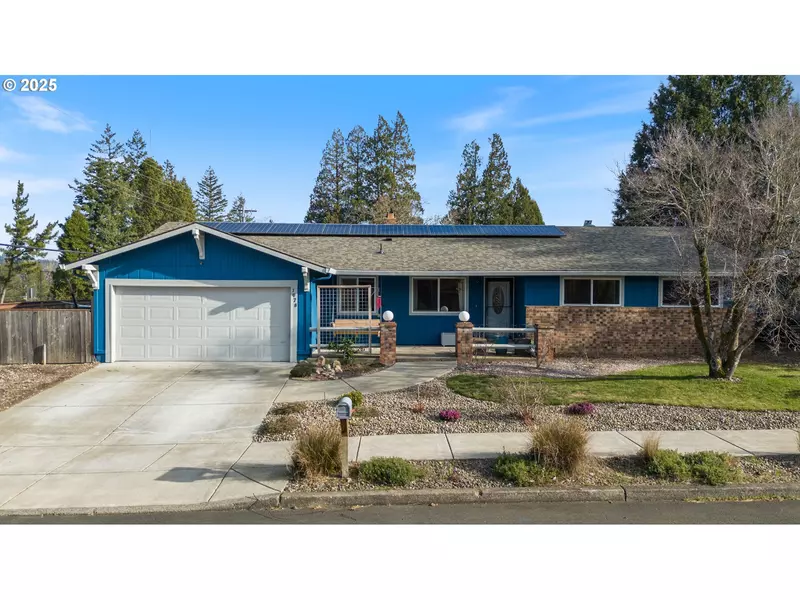 1678 NE LA MESA PL, Gresham, OR 97030