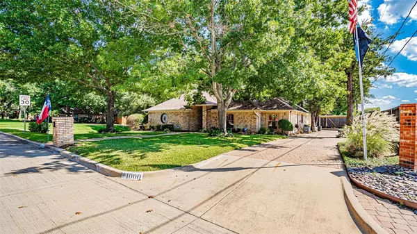 Mansfield, TX 76063,1000 Shady Oak Trail