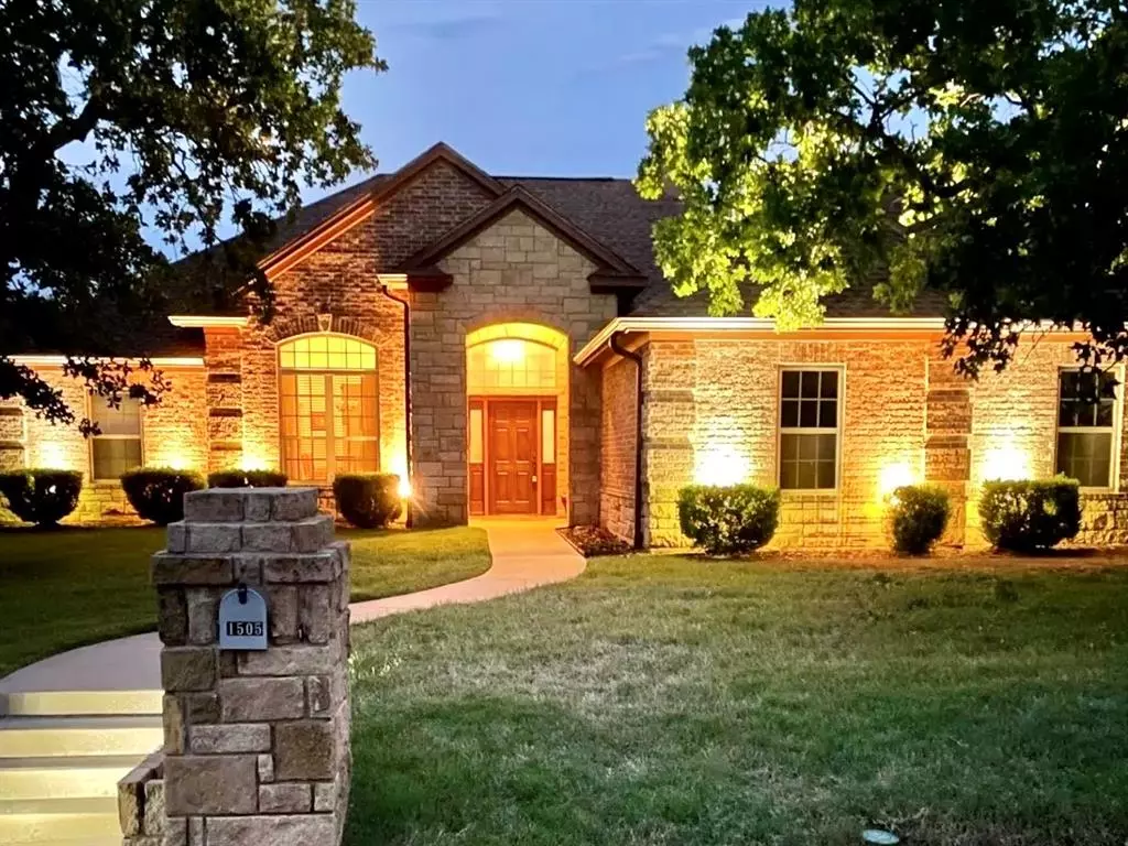 Graham, TX 76450,1505 Cross Oaks Court