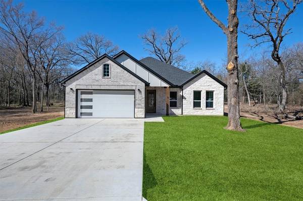 113 Lakeview Drive, Trinidad, TX 75163