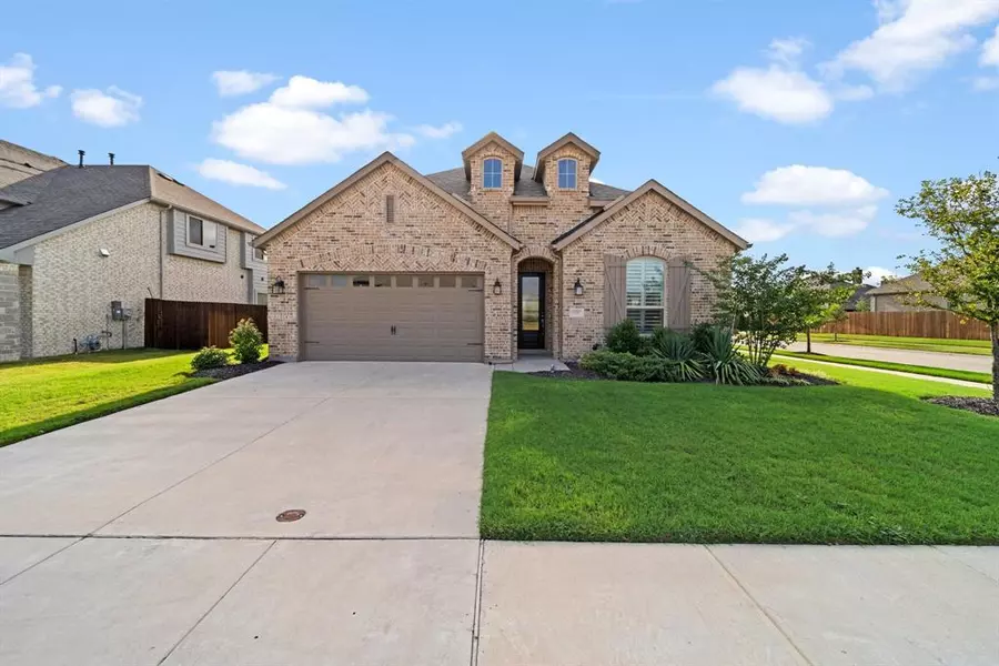 1700 Storey Lane, Waxahachie, TX 75165