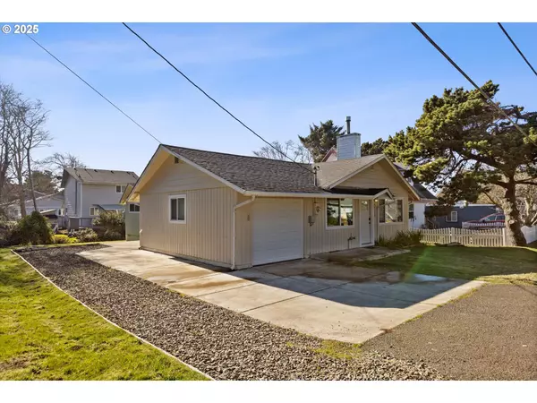 Lincoln City, OR 97367,1732 NW 34TH ST