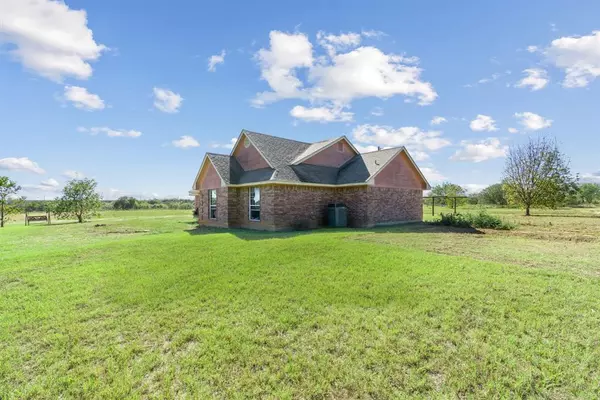 Jacksboro, TX 76458,2090 Erwin Road