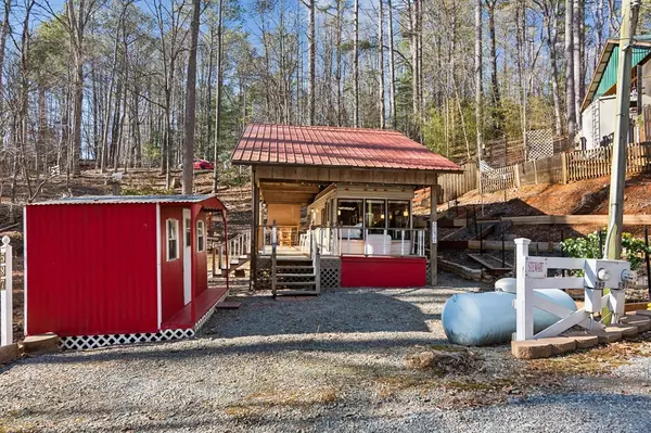 Ellijay, GA 30540,251 26th Street