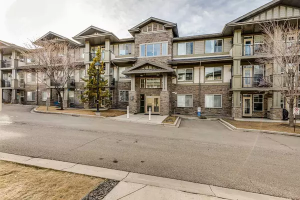 48 Panatella RD NW #101, Calgary, AB T3K 0V4