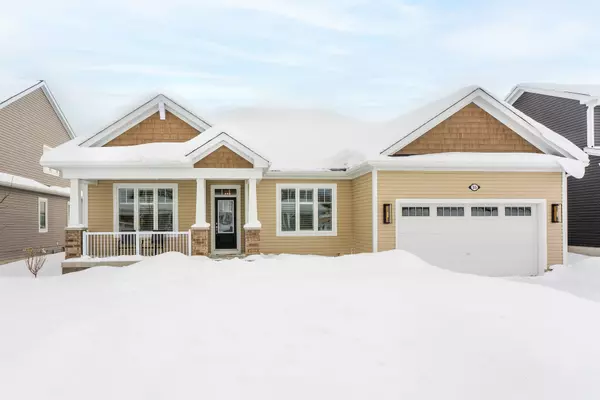 Muskoka, ON P1L 0A9,55 Dyer CRES