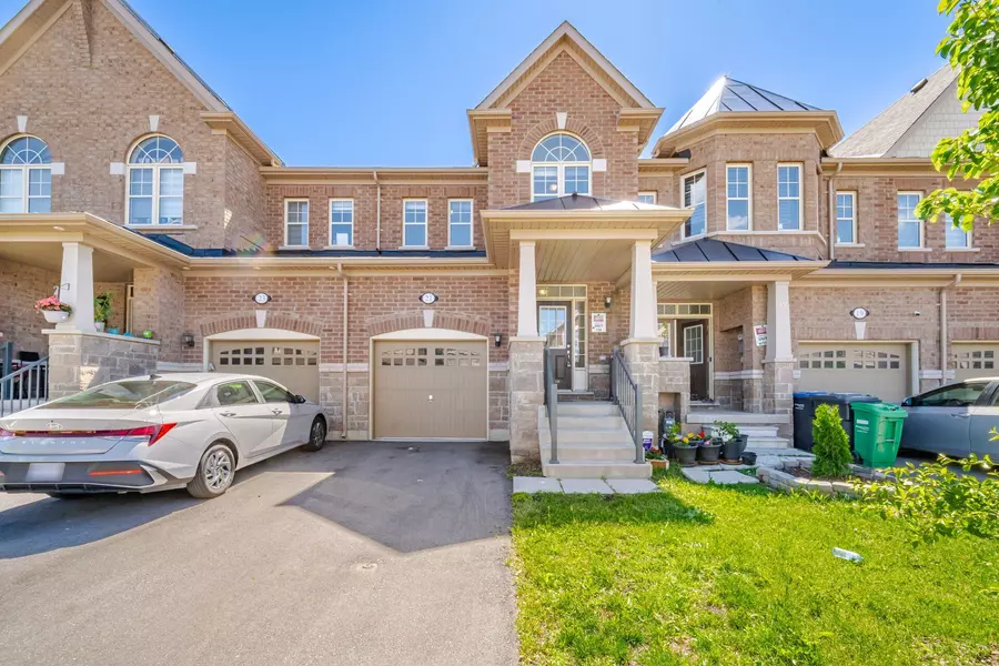 21 Pearman CRES, Peel, ON L7A 4Y8