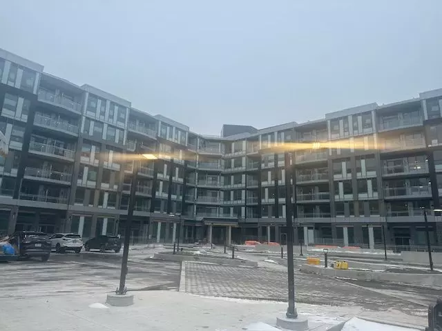 2501 Saw Whet BLVD #221, Oakville, ON L6M 5N2