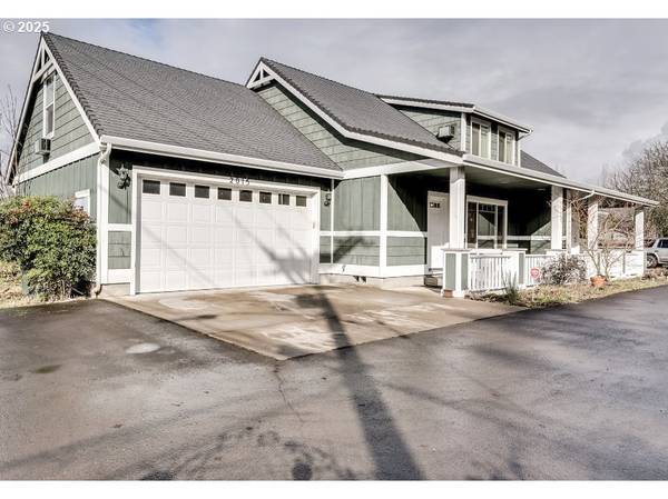 2015 2ND ST, Springfield, OR 97477