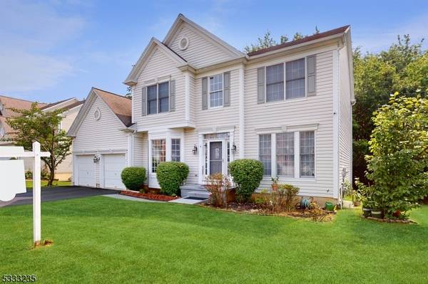 6 Mcginnis St, East Brunswick Twp., NJ 08816