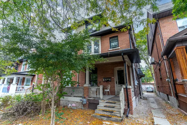 Toronto C02, ON M5R 2R9,678 Huron ST #Bsmt