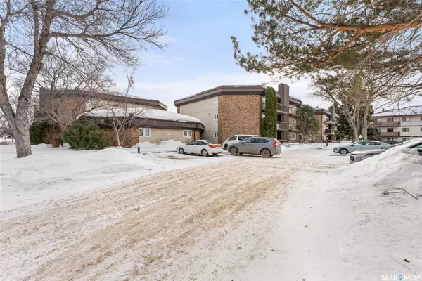 730A Heritage LANE #210, Saskatoon, SK S7H 5M6