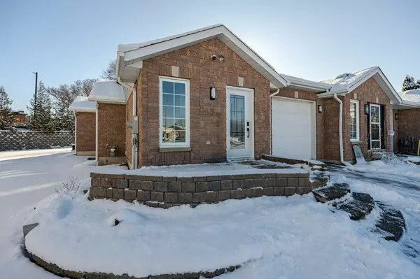 37 Alder CT, Belleville, ON K8P 5L5