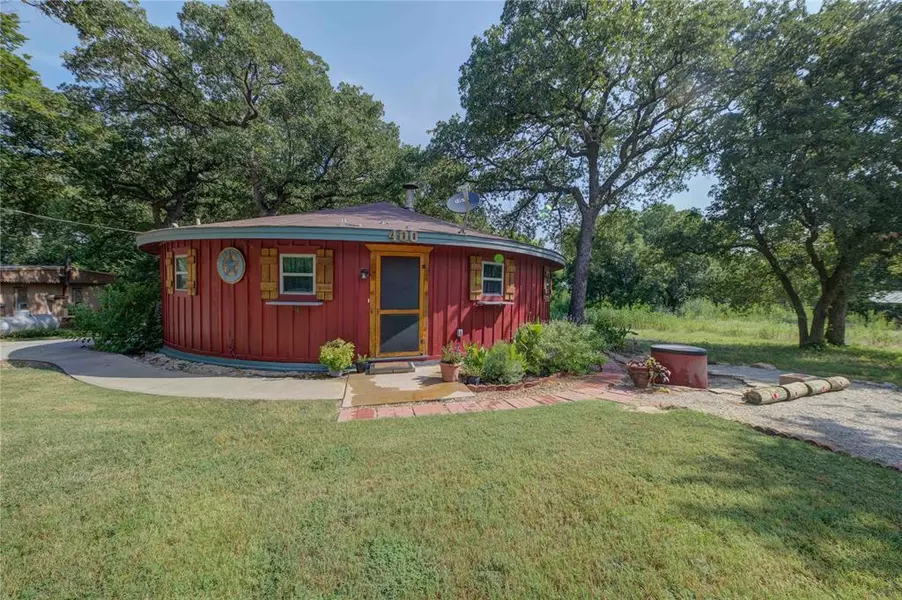 400 Oak Street, Nocona, TX 76255