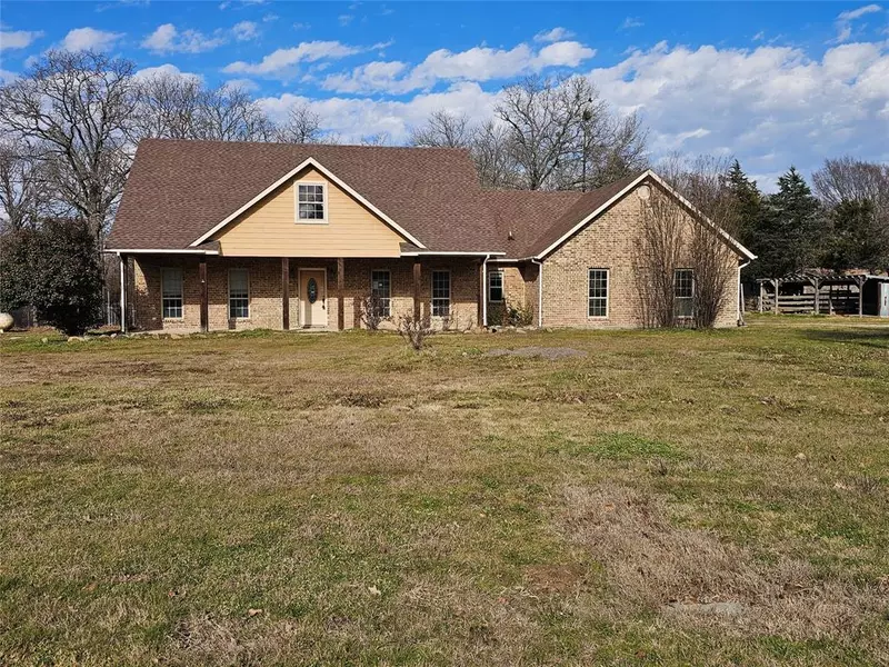 2102 Carroll Drive, Quinlan, TX 75474