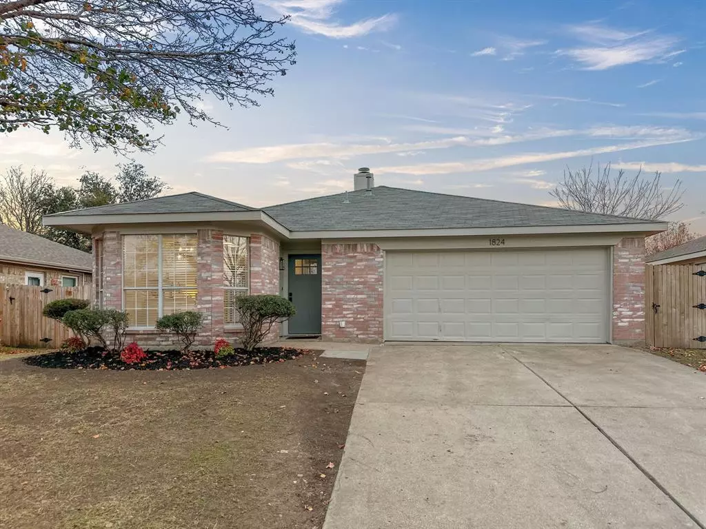 Fort Worth, TX 76131,1824 Overland Street