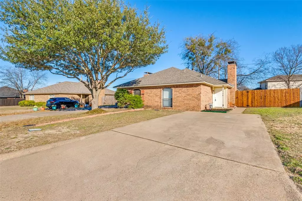 Glenn Heights, TX 75154,1728 Dynasty Drive