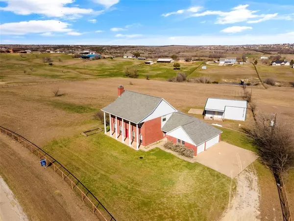 141 John Chisholm Road, Weatherford, TX 76087