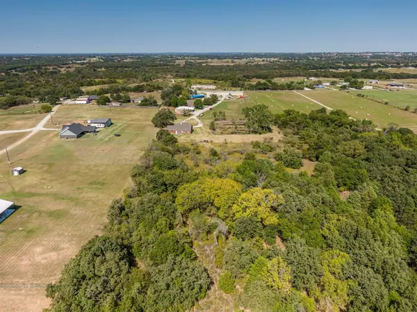 Decatur, TX 76234,107 Private Road 3139