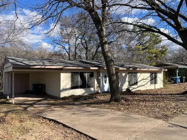 98 Twining Drive, Denison, TX 75020