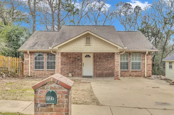 Tyler, TX 75701,727 Duckenfield Avenue