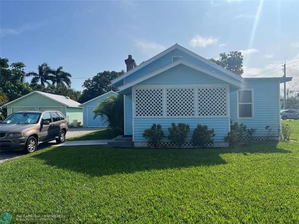 Oakland Park, FL 33334,1338 NE 35th St