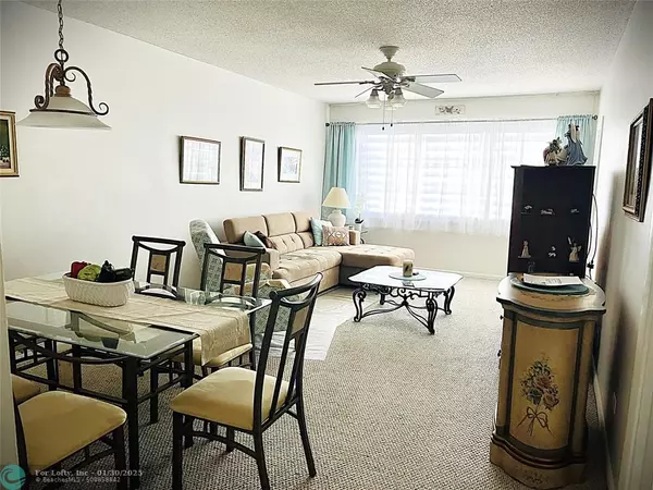 2200 Park Ln  #310, Hollywood, FL 33021