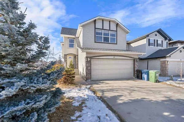 59 Cougarstone Common SW, Calgary, AB T3H 5P6