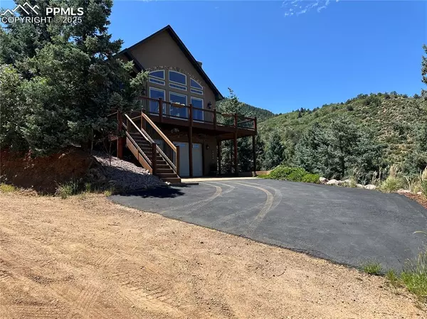 1240 Oak Ridge RD, Manitou Springs, CO 80829