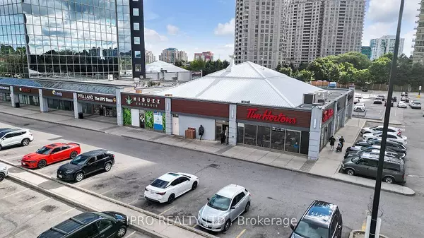 Mississauga, ON L5R 3E7,30 Eglinton AVE W #12B