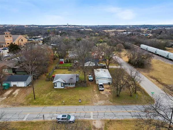 Burleson, TX 76028,100 E Eldred Street