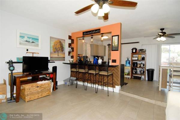 Delray Beach, FL 33444,319 SW 9th Ct