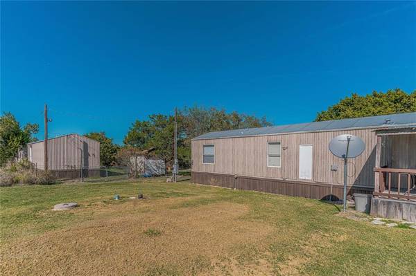 2526 Deer Trail,  Granbury,  TX 76048