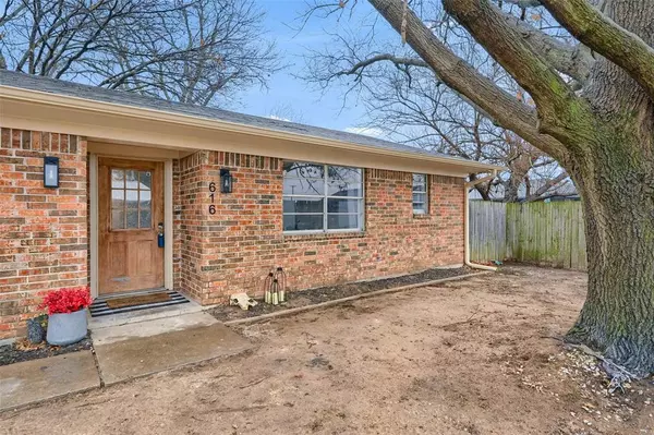 616 Elder Street, Collinsville, TX 76233