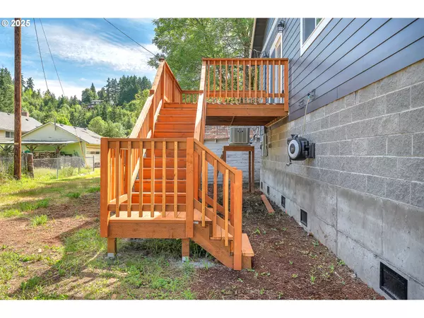 Vernonia, OR 97064,268 A ST