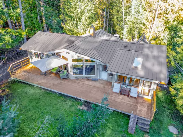 3722 Bosun Way, Pender Island, BC V0N 2M2