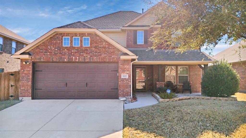 1225 Mesa Crest Drive, Fort Worth, TX 76052