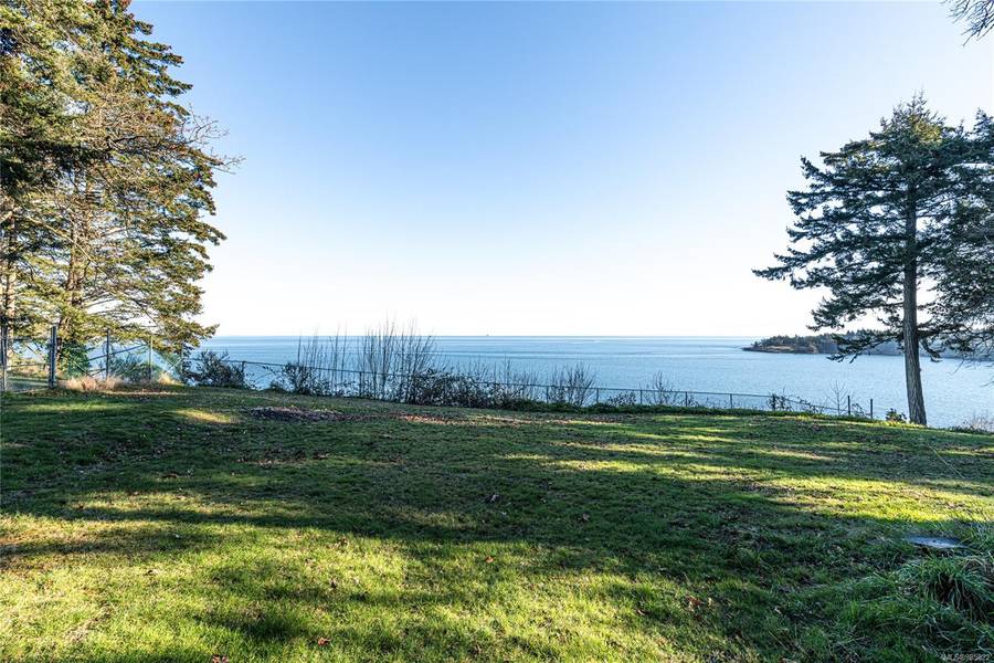 3609 Farhill Rd, Colwood, BC V9C 3W3