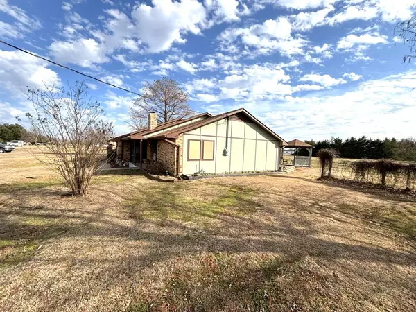 Princeton, TX 75407,9160 County Road 865