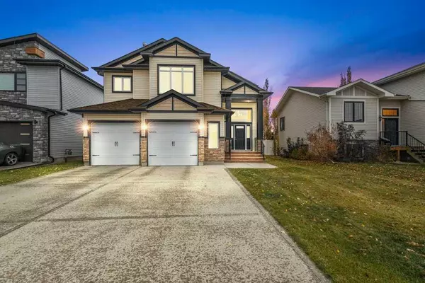 25 Leaside CRES, Sylvan Lake, AB T4S 0A3