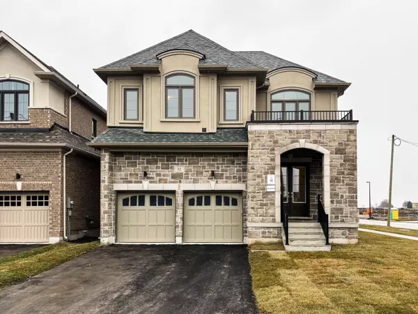 52 Donald Ingram CRES, York, ON L4P 0S3