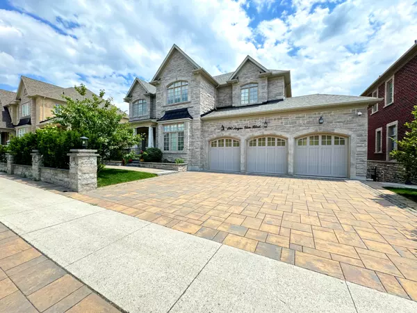 190 Angus Glen BLVD, Markham, ON L6C 0K1