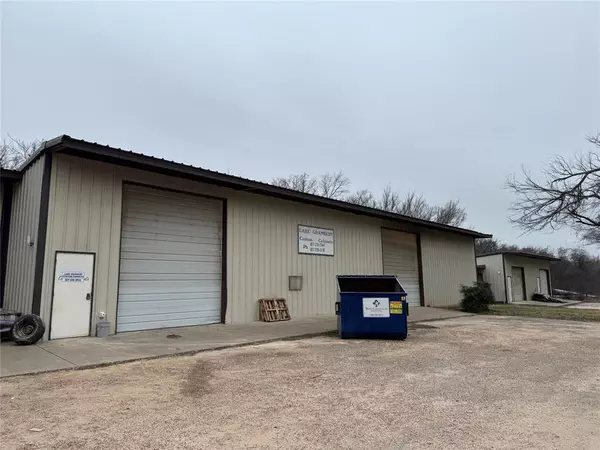 1208 Fall Creek Highway #G, Granbury, TX 76049