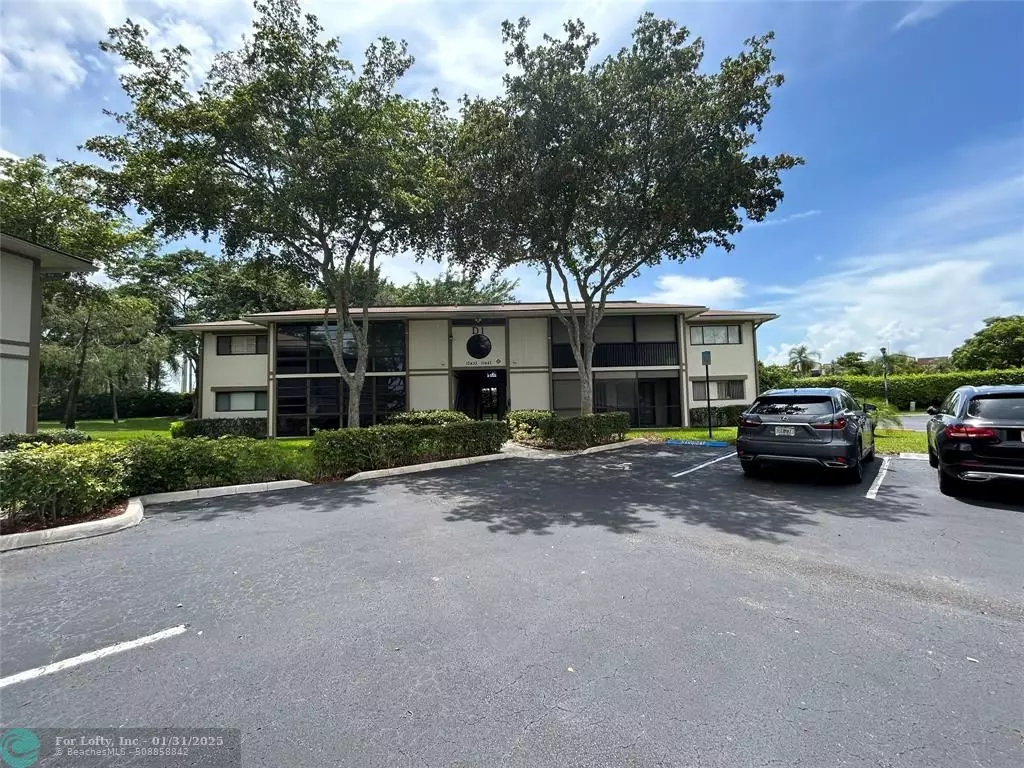 Tamarac, FL 33321,10445 E Clairmont Cir  #104