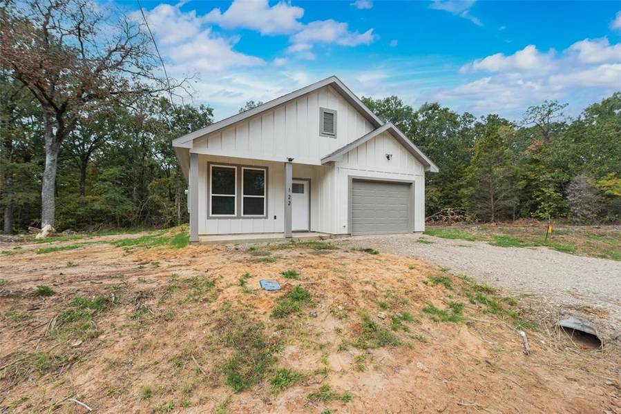 122 Little Feather Road, Mabank, TX 75156